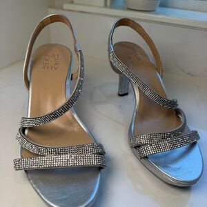 Naturalizer silver rhinestone 3.5" heels